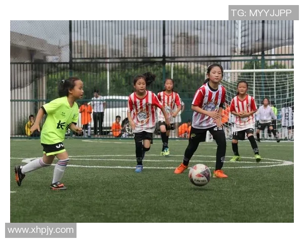 足球明星全景相册及详细介绍带你领略绿茵场上的传奇与风采