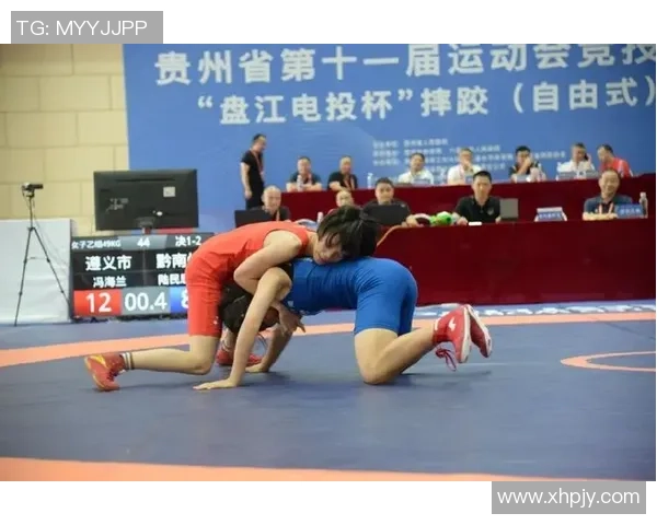 足球明星在沙滩上的真实生活瞬间展现魅力与风采的精彩照片合集